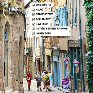 La Maison Bleue, Un Emplacement De Choix à Appartement